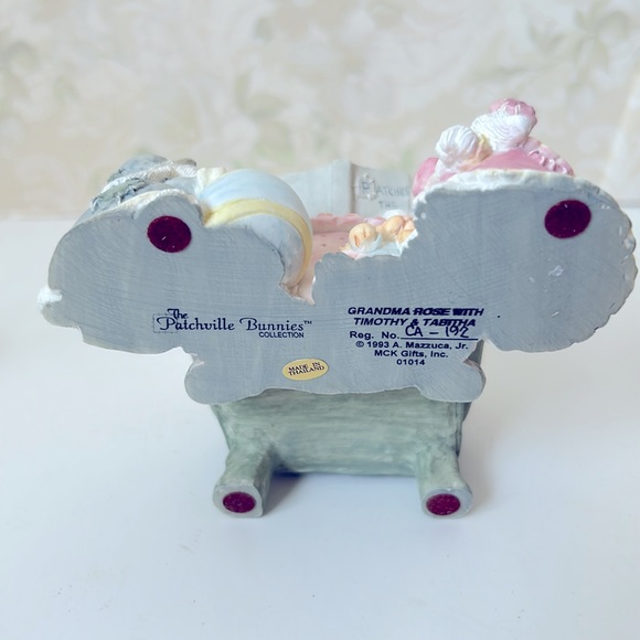 Patchville Bunnies Collection Grandma Rose 1993, 4" tall. (BI#MK/180328/RIAM) - Picture 4 of 4